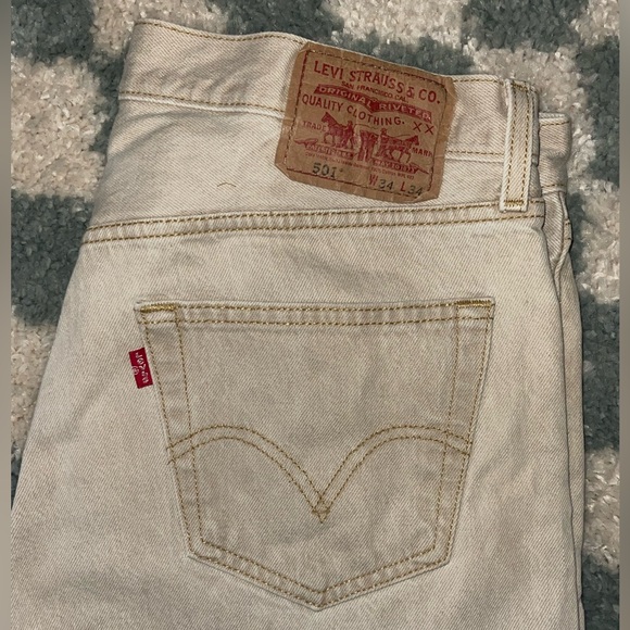 Vintage 501 Levi’s Denim - Picture 2 of 4
